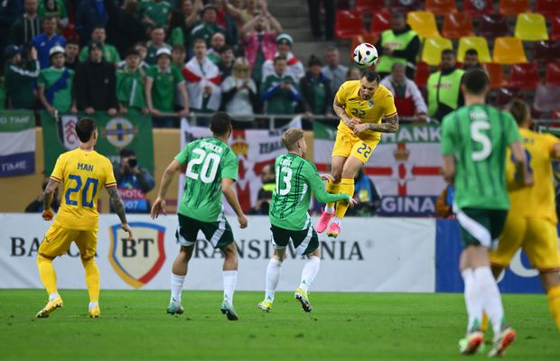 Fotbalistul „tricolor”, transportat la spital în timpul meciului România - Irlanda de Nord