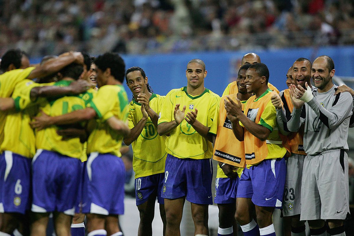 „Rambo”, Adriano și o braziliancă intră într-un bar din Rio » Nu e banc, e clipul care „a rupt” internetul!