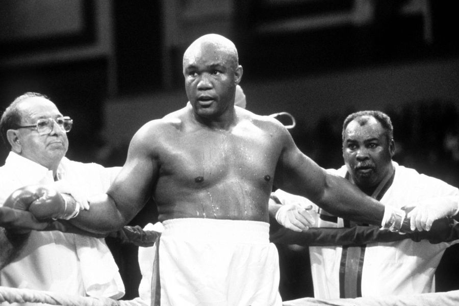 Experiența înfiorătoare care l-a convertit pe George Foreman: „Există un Dumnezeu viu, eu sunt dovada”