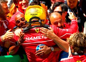 Lecție tactică și prim triumf pentru Lewis Hamilton la Ferrari! Clasamentele complete la piloți și constructori în Formula 1, după cursa sprint din China