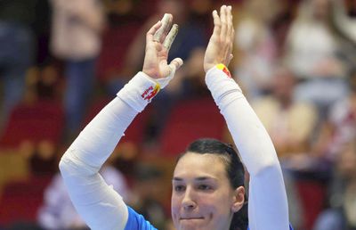 Mâinile unui lider » Reporterul GSP a surprins cum arată palmele încercate ale Cristinei Neagu, după încleștarea cu Rapid