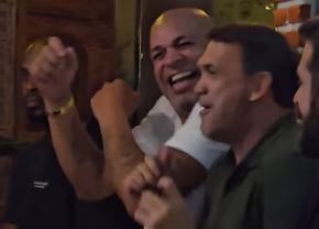 „Rambo”, Adriano și o braziliancă intră într-un bar din Rio » Nu e banc, e clipul care „a rupt” internetul!