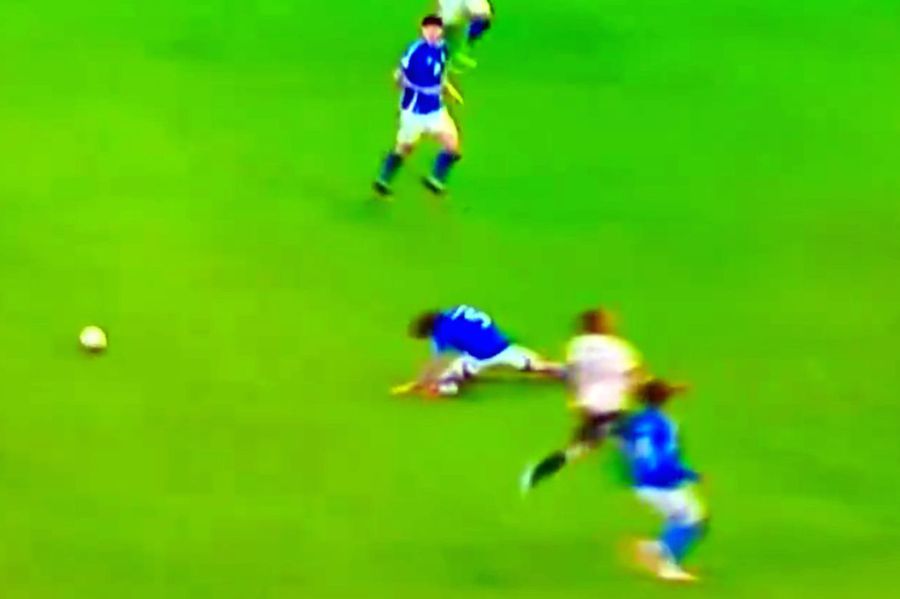 Coincidență stranie: accidentare IDENTICĂ la club și la națională pentru vedeta lui Arsenal!