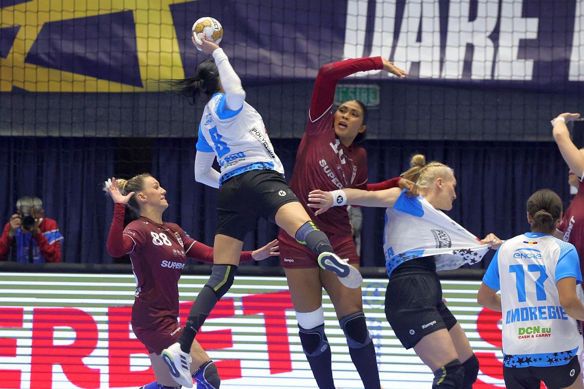 Rapid - CSM București, turul „dublei” pentru sferturile Ligii Campionilor