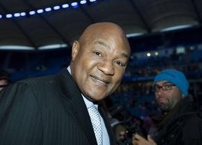 Experiența înfiorătoare care l-a convertit pe George Foreman: „Există un Dumnezeu viu, eu sunt dovada”