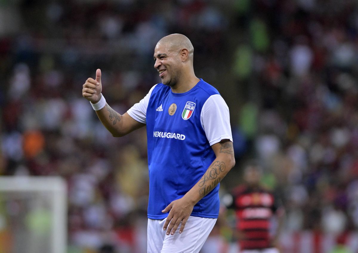 „Rambo”, Adriano și o braziliancă intră într-un bar din Rio » Nu e banc, e clipul care „a rupt” internetul!