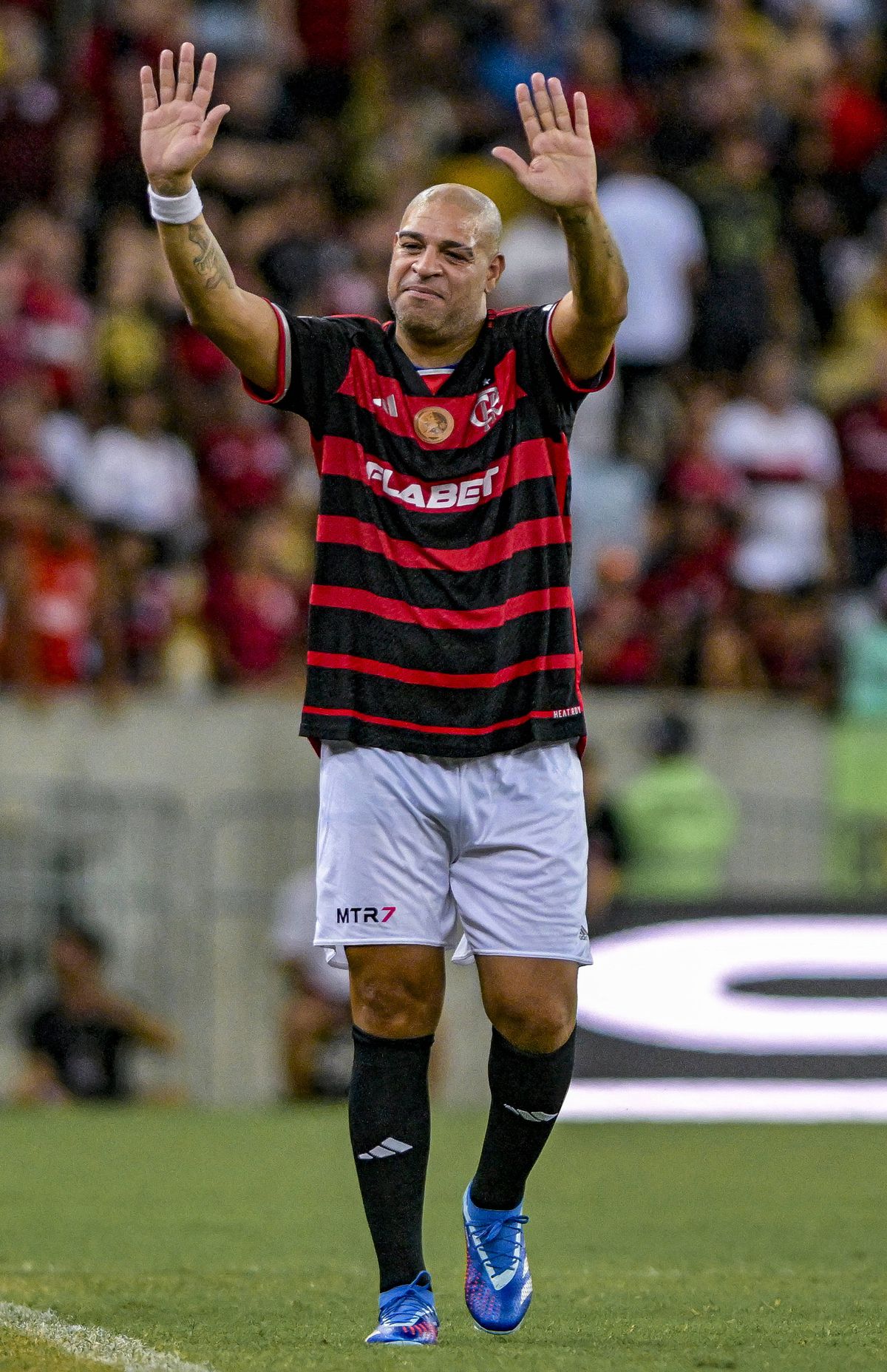 Imagini memorabile din cariera geniului Adriano