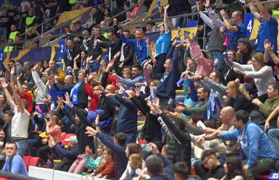 Rapid și CSM București au produs primul „sold out” din sezon