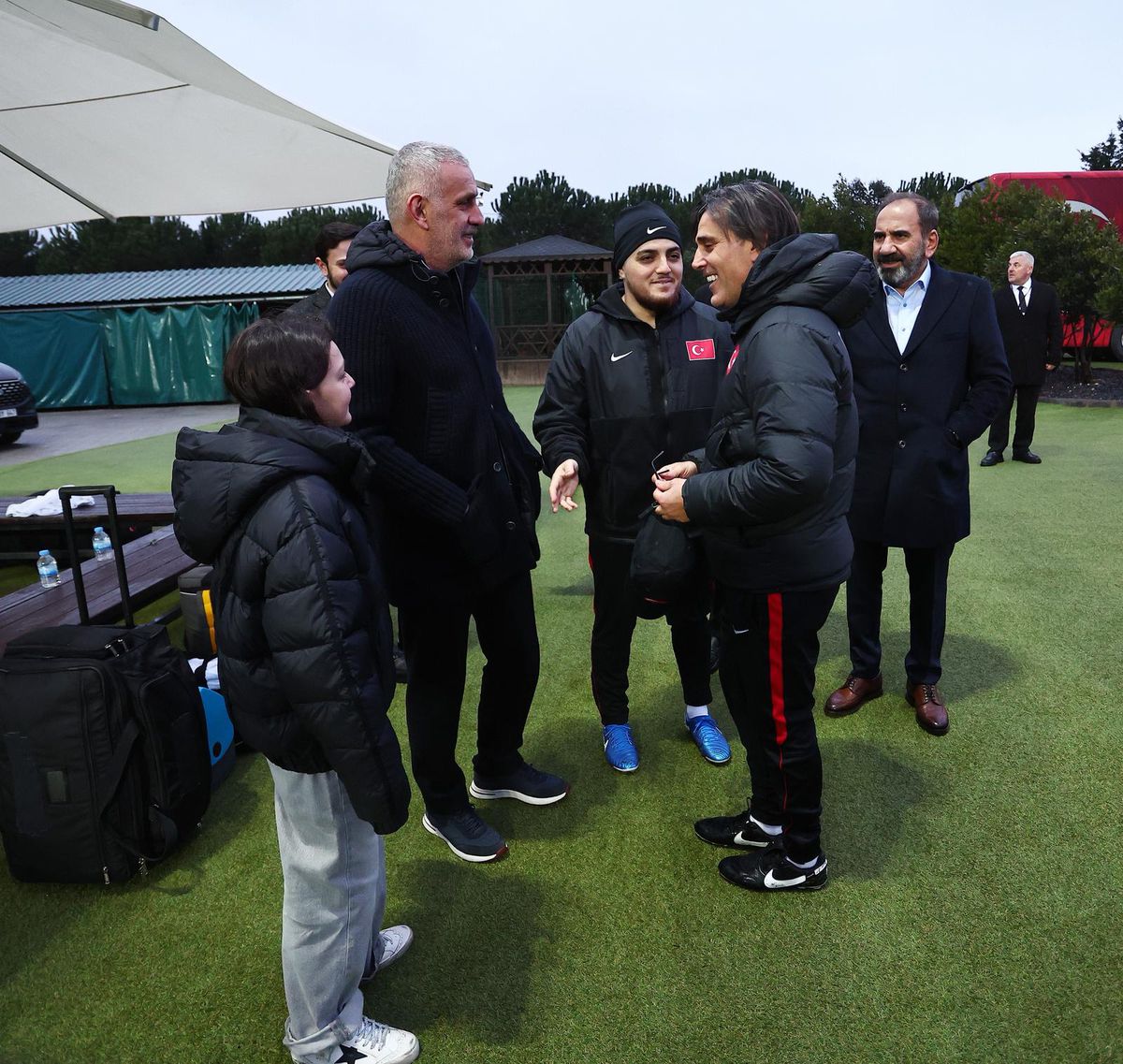 Decizia luată astăzi de Vincenzo Montella » Cum a încercat să îi caștige pe fotbaliștii din naționala Turciei