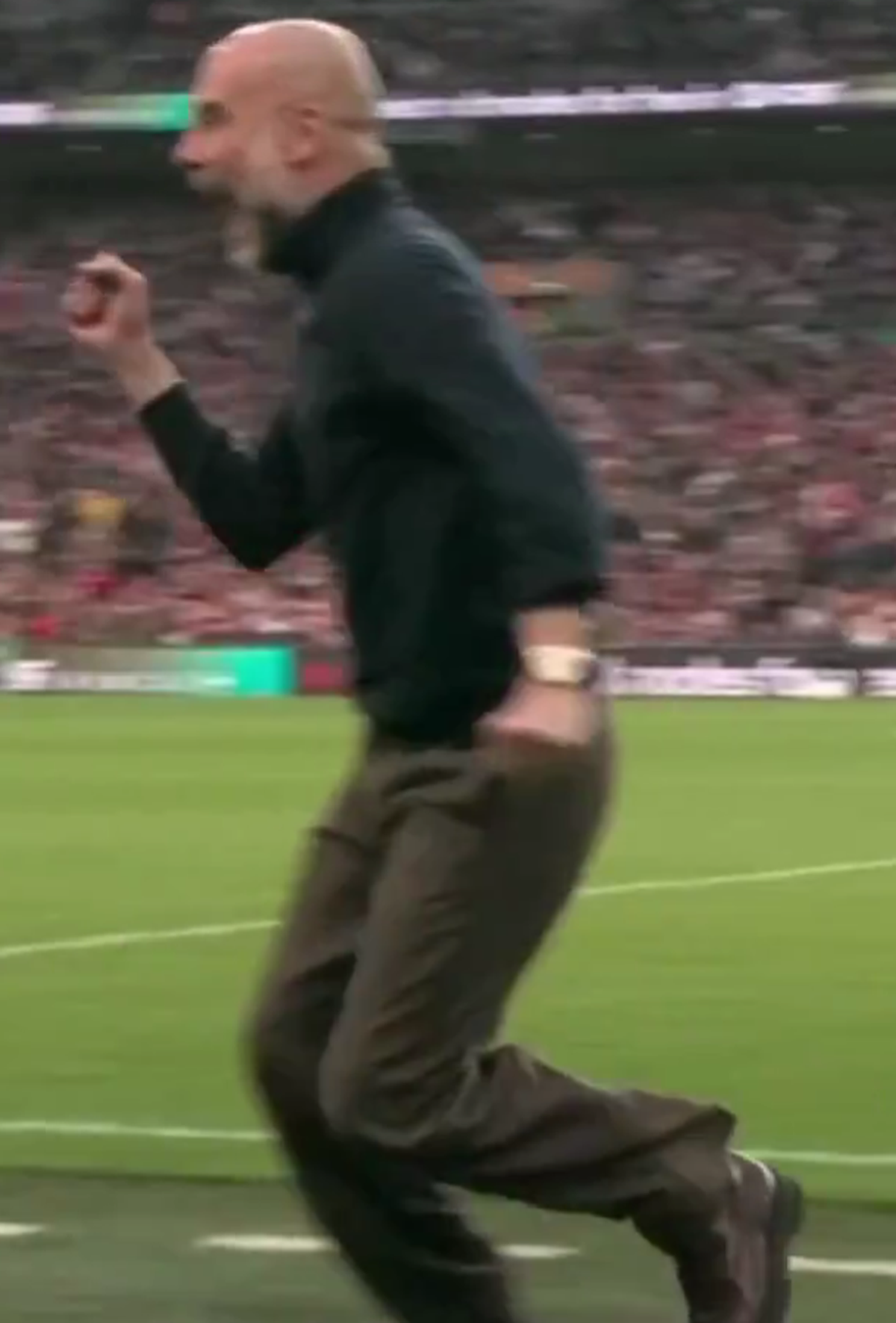 Pep Guardiola, reacție nemaivăzută la golul lui Manchester City