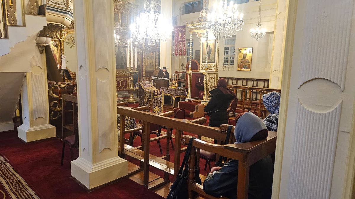 Oaza românilor din Istanbul, între credință, fotbal și dor de casă: „I-aș săruta mâna lui Mircea Lucescu!”