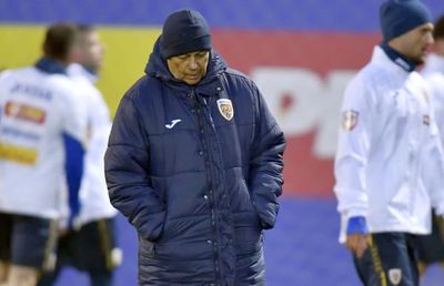 Ce s-a întâmplat la primul antrenament al „tricolorilor” înaintea barajului cu Turcia » 8 absenți