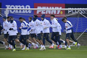 Mircea Lucescu a decis cine apără în Turcia - România » Cum va arăta echipa la Istanbul