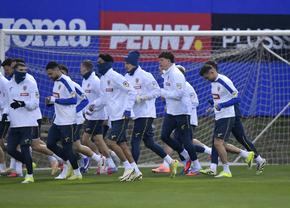 Mircea Lucescu a decis cine apără în Turcia - România » Cum va arăta echipa la Istanbul