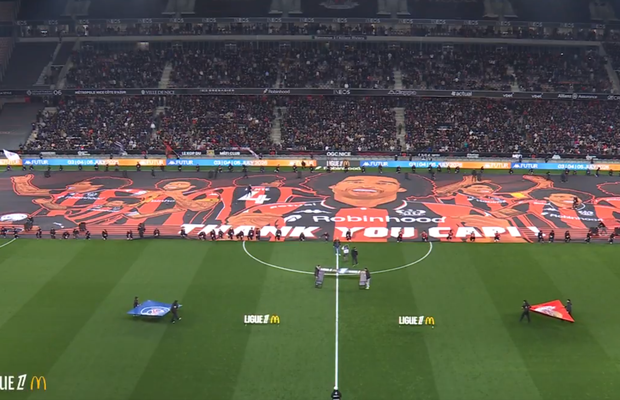 Scenografie la următorul nivel, direct pe gazon! Cum a fost omagiat Dante