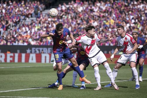 Andrei Rațiu, în Barcelona - Vallecano // FOTO: Imago Images