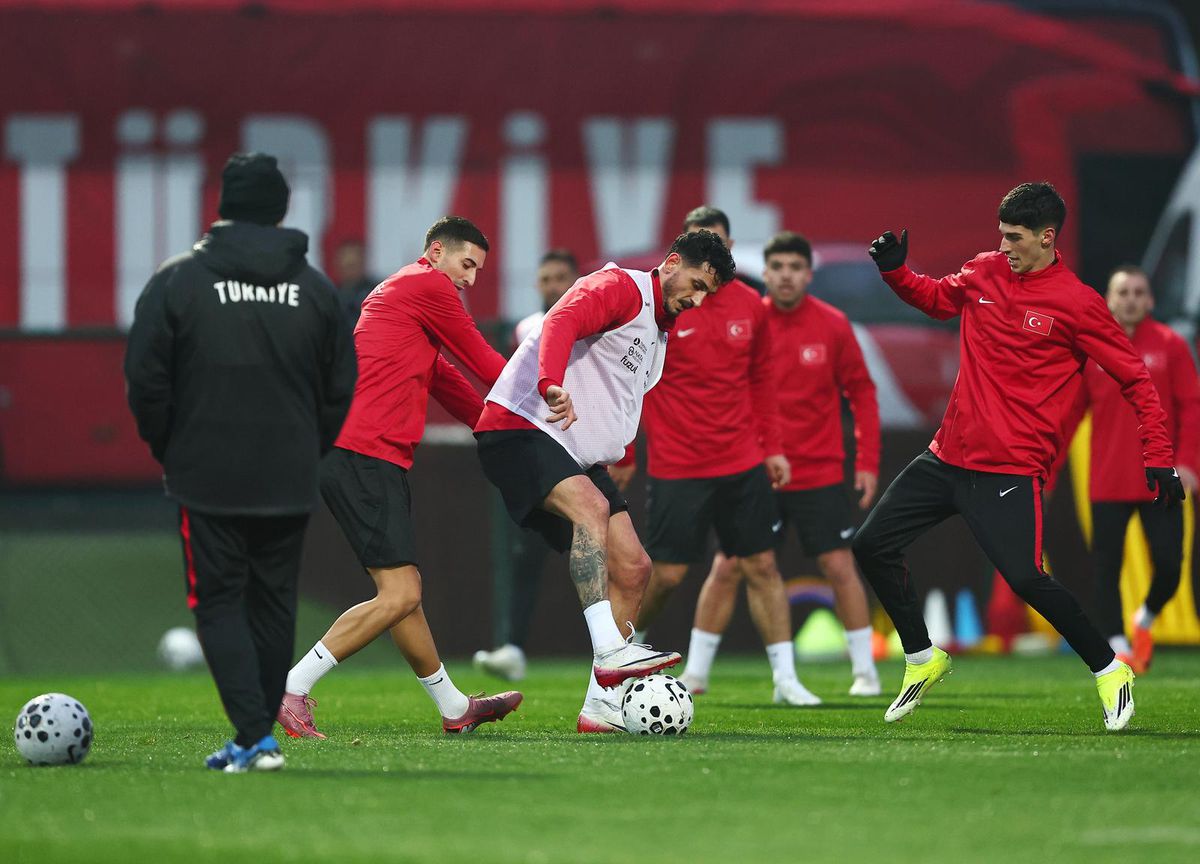 Decizia luată astăzi de Vincenzo Montella » Cum a încercat să îi caștige pe fotbaliștii din naționala Turciei