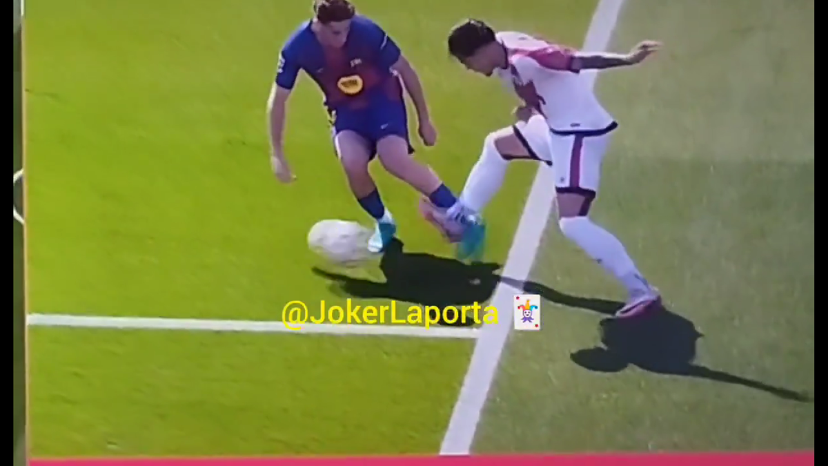 Fostul mare arbitru dă verdictul la faza în care Andrei Rațiu a cerut penalty cu Barcelona: „E clar!”