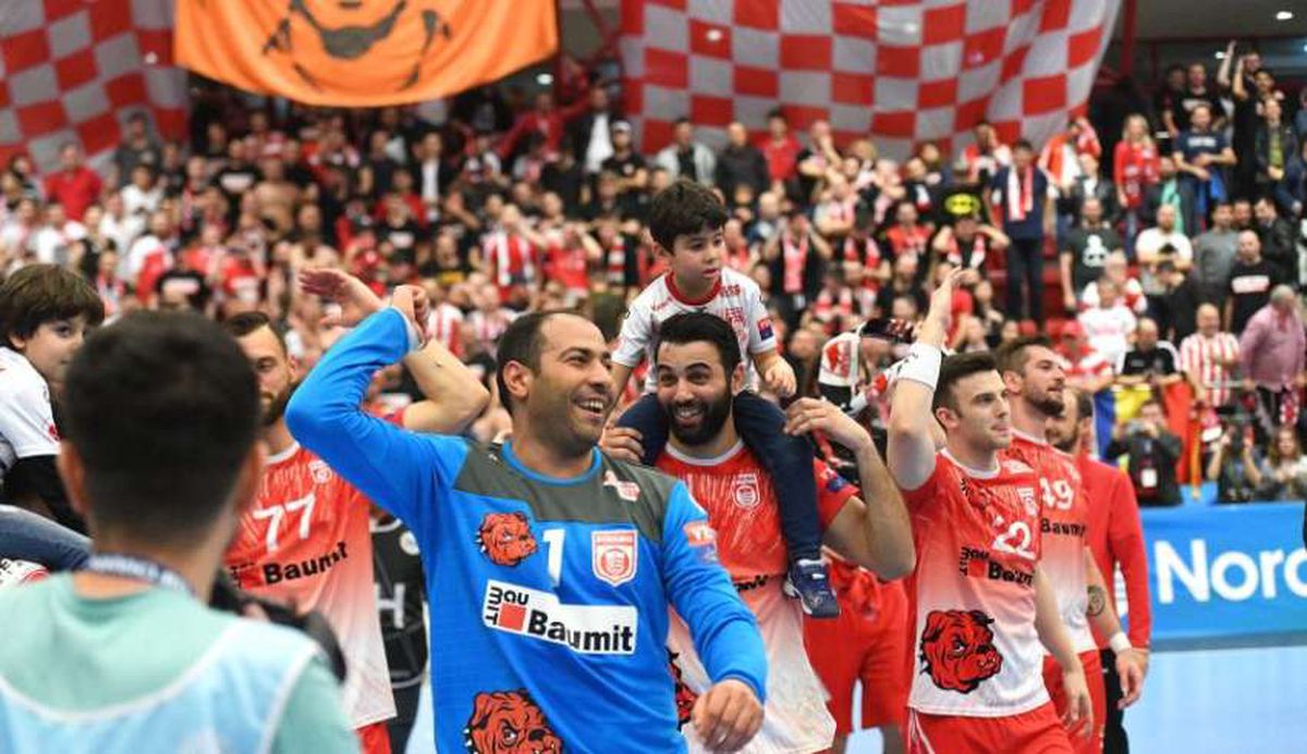 Reacție dură a oficialilor lui Dinamo: „Cei trei extracomunitari, ca să avem succes, sunt Dedu, Vărzaru și Sâsâeac!”