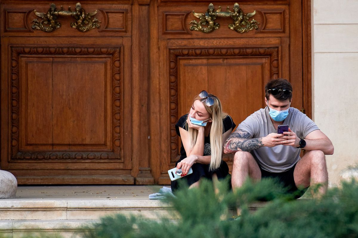 Decizie BOMBĂ! Amenzile date în perioada stării de urgenţă sunt neconstituţionale: ce trebuie să facă cei sancționați