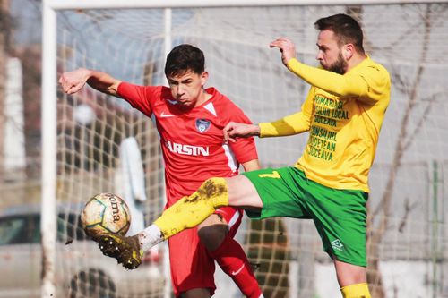 Bucovina și Foresta
au jucat „pe bune”
și au remizat, 1-1
FOTO Cristian Plosceac