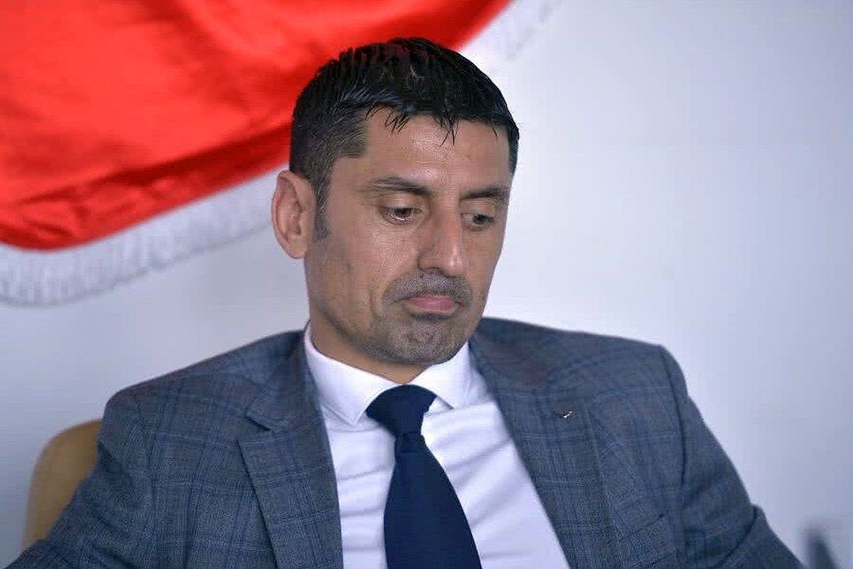 Critici vehemente la adresa lui Dănciulescu: „Ce să mai caute la Dinamo? Care sunt performanțele lui? E noaptea minții!”