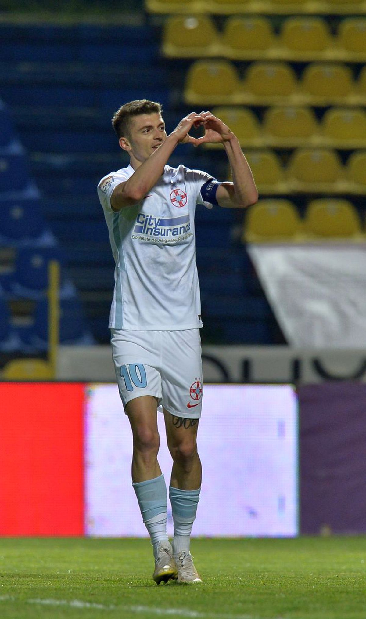 Ilie Poenaru nu și-a menajat jucătorii după Clinceni - FCSB: „Au fost greșeli personale și lipsă de atitudine”