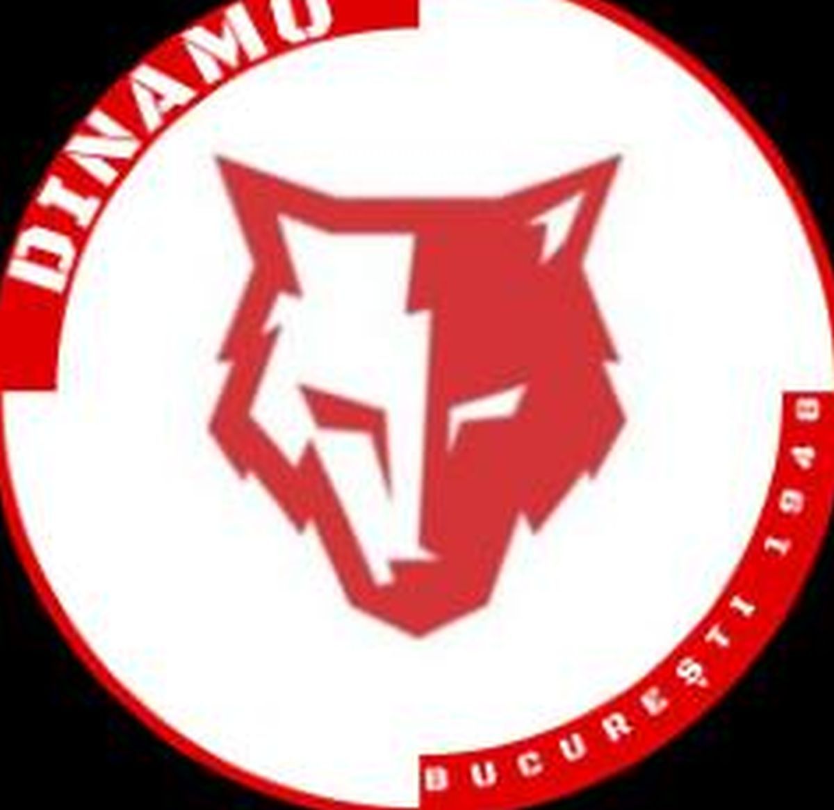 Croșeu după croșeu pentru Dinamo! Adio, siglă?! „E o problemă, n-o să mai joace cu ea”