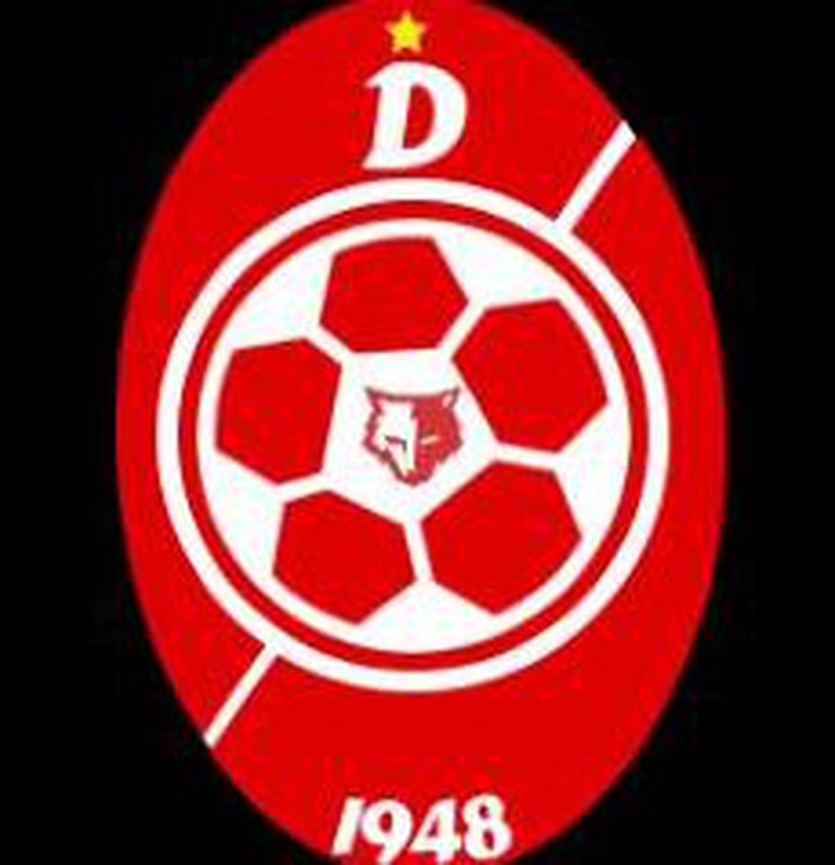 Croșeu după croșeu pentru Dinamo! Adio, siglă?! „E o problemă, n-o să mai joace cu ea”