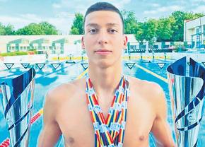 Cât costă să faci înot în România? Povestea unei tinere speranțe » Vlad Stancu a câștigat 10 medalii de aur la Campionatele Naționale din luna martie