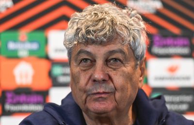 Previziunile lui Mircea Lucescu: „Trei Cupe în Italia? E greu, pentru că City e peste toate în Liga Campionilor”