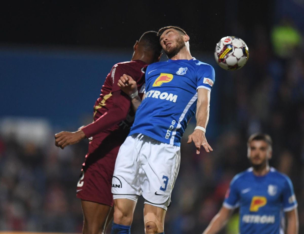 Farul - CFR Cluj 1-0 » Pas mare spre titlu! Băluță și Mazilu fac KO apărarea campioanei și aduc 3 puncte de aur