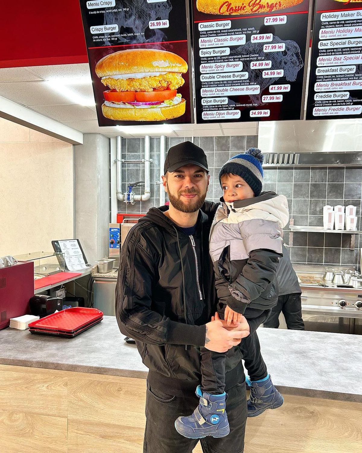 Cristian Daminuță s-a împăcat cu soția, pe care a dat-o afară din casă în decembrie: „Timpul rezolvă tot, rezolvă răni”