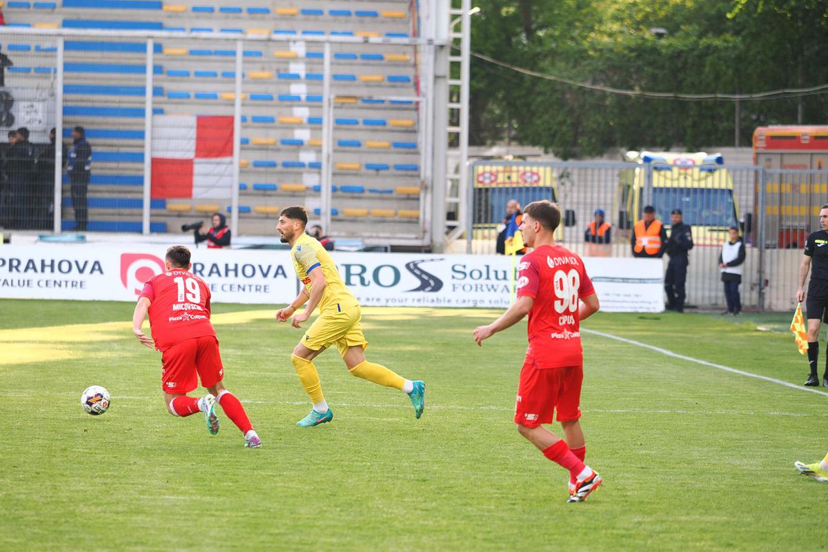 Sergiu Hanca, despre poza-eveniment descoperită de GSP: „De-asta e frumos fotbalul! Copil de mingi, acum câștigă titlul cu FCSB. Bravo lui!”