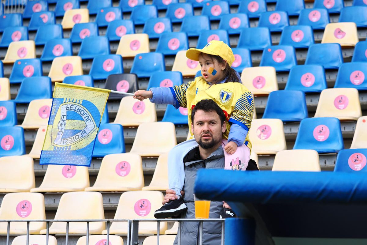 Sergiu Hanca, despre poza-eveniment descoperită de GSP: „De-asta e frumos fotbalul! Copil de mingi, acum câștigă titlul cu FCSB. Bravo lui!”