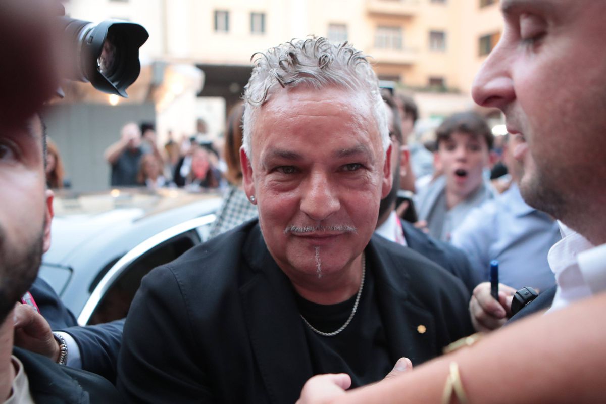 Îl recunoști? Fostul „Balon de Aur” și-a șocat fanii, apoi a dezvăluit adevărul despre imaginea postată