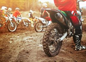 Ce sporturi extreme poți încerca: 6 idei de sporturi pentru cei care tânjesc după adrenalină
