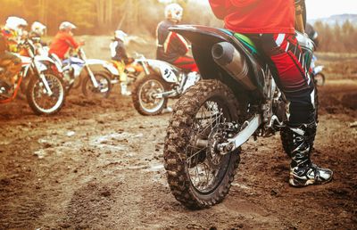 Ce sporturi extreme poți încerca: 6 idei de sporturi pentru cei care tânjesc după adrenalină