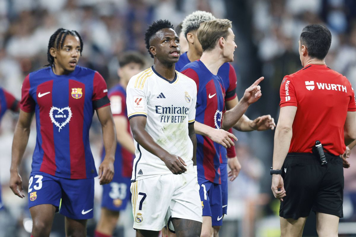 Explicație incredibilă a președintelui La Liga! De ce nu a implementat sistemul „Goal Line”, cel care ar fi lămurit controversa din Real Madrid - Barcelona