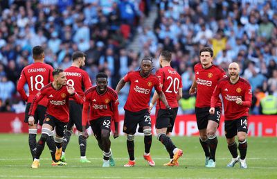 Antony, ironizat pentru gestul făcut în fața lui Coventry: „Lipsit de rușine, «dezastrule»”