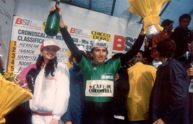 „Le-am tăiat beregatele și apoi i-am dezmembrat cu niște macete” » Un fost ciclist celebru, acuzat că a ordonat uciderea a 4 persoane pentru a le prelua ferma