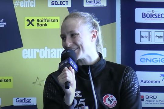 Henny Reistad (26 de ani), cea mai bună handbalistă a planetei în ultimii doi ani, a vorbit la superlativ despre Cristina Neagu (36 de ani).