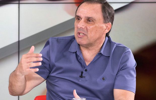 Basarab Panduru este invitatul emisiunii „Prietenii lui Ovidiu” din această săptămână