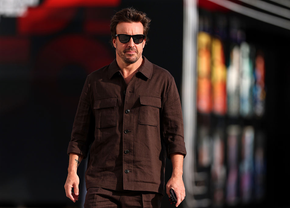 Fernando Alonso a dat o lovitură financiară în afara Formulei 1