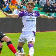 Adriano Manole a debutat pentru „vulturii violeți” în meciul cu Csikszereda / Sursă foto: Facebook@ Fotbal Club Argeș Pitești
