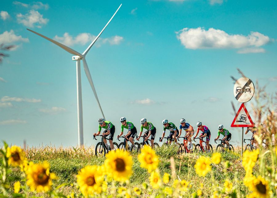 Premieră istorică în Turul României » De la Chișinău până la Arcul de Triumf: 800 de kilometri și un trofeu inspirat de Brâncuși