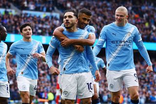 Guardiola, despre criticile lui Rooney: „Oamenii pot spune lucruri stupide”