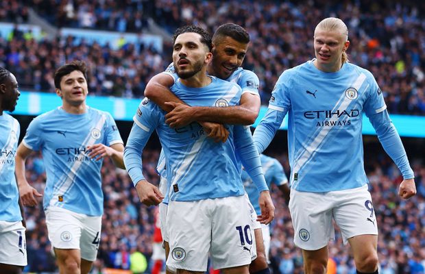 Guardiola, despre criticile lui Rooney: „Oamenii pot spune lucruri stupide”