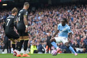 Burnley - Manchester City, meciul care îl poate duce pe Guardiola pe primul loc în Premier League