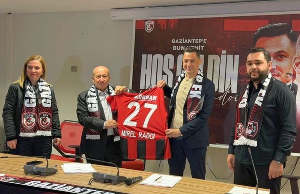 Mirel Rădoi, prezentat oficial la Gaziantep » Declarație curioasă: „Trebuie să îi mulțumesc lui, altfel nu eram aici!”